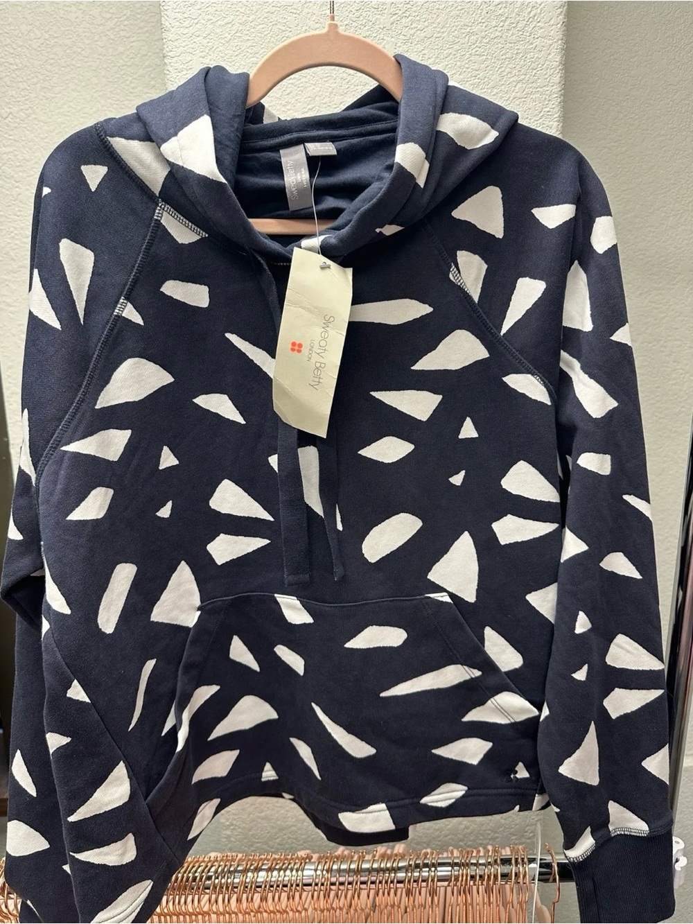 Sweaty Betty Revive Cropped Hoodie NWT XL